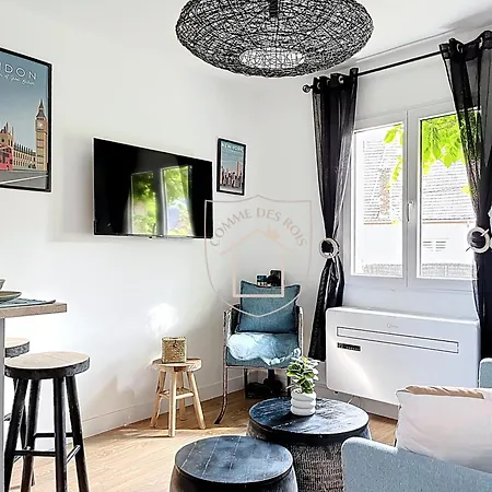 Semesterbostad La Tourelle Des Rois *